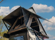 Load image into Gallery viewer, Orion 1400 Aluminium Hardshell Rooftop Tent