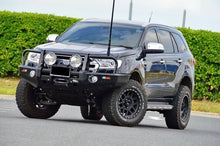Load image into Gallery viewer, COMMERCIAL DELUXE BULL BAR FORD RANGER (PXII and PXIII) AND EVEREST (2015-2022 UAII)