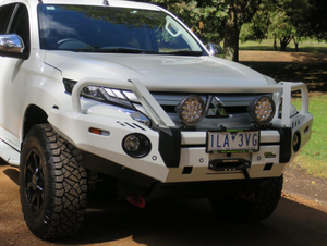 COMMERCIAL DELUXE BULL BAR TO SUIT MITSUBISHI TRITON MR 11/2018 - 2023