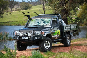 COMMERCIAL DELUXE BULL BAR TO SUIT TOYOTA LANDCRUISER 79 SERIES SINGLE CAB 1999- 2007